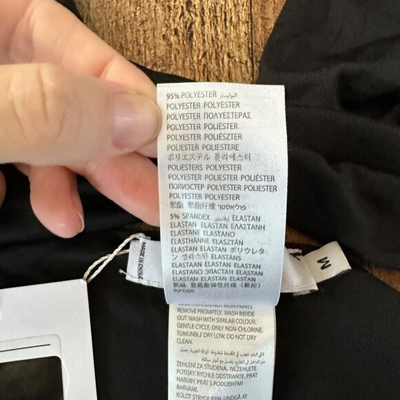 Black Halter Neck Crop Top With Tie Straps For Women - Size Medium - Picture 4 of 4